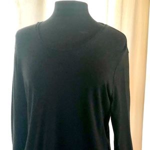 White Stag 12/14 T-Shirt